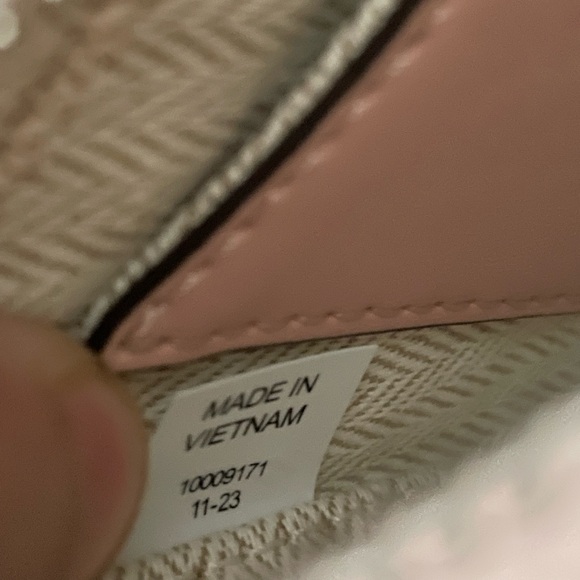 New✨authentic Emerson patent shoulder bag - Picture 8 of 13